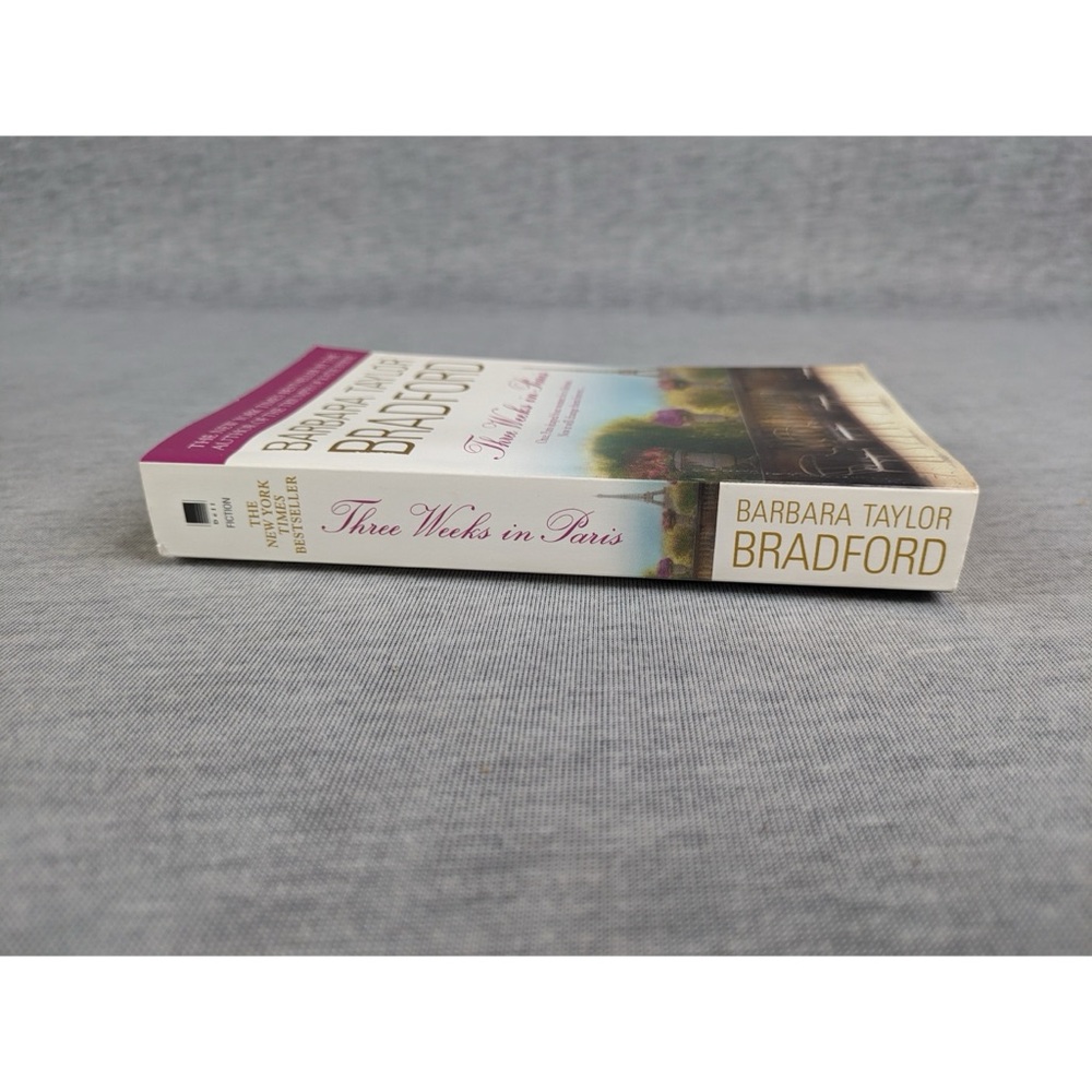 Barbara Taylor Bradford: Three Weeks in Paris (Paperback) - Picture 2 of 5